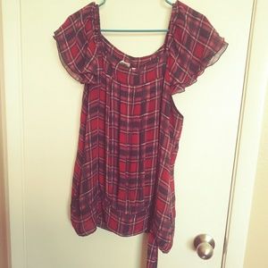 Red plaid top